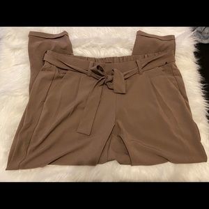 TORRID Sz 1 (14/16) 1X Pants dress Stretch tapered Pre Owned